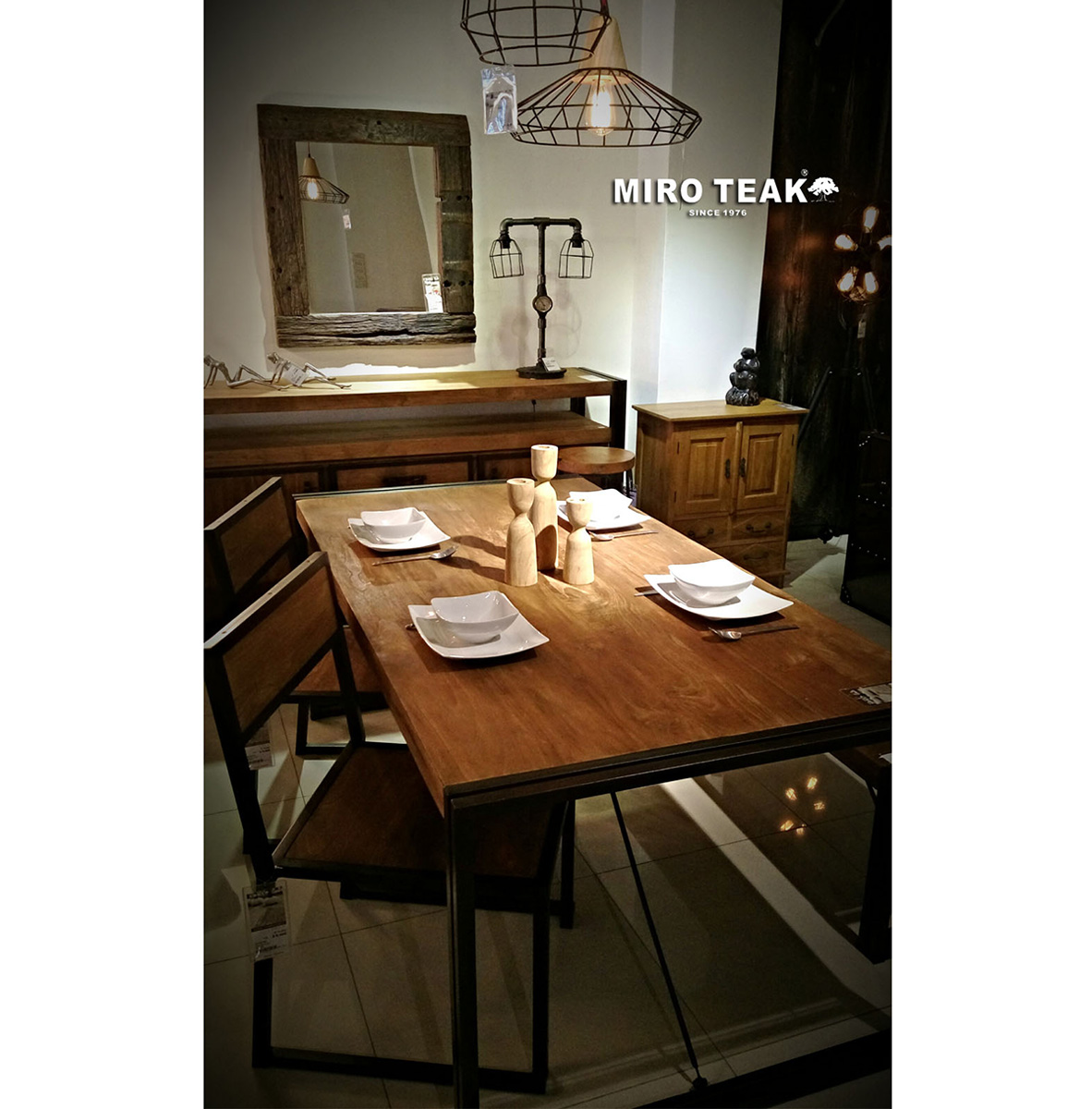MIRO TEAK FUSION DINING TABLE 融合餐桌 - 2