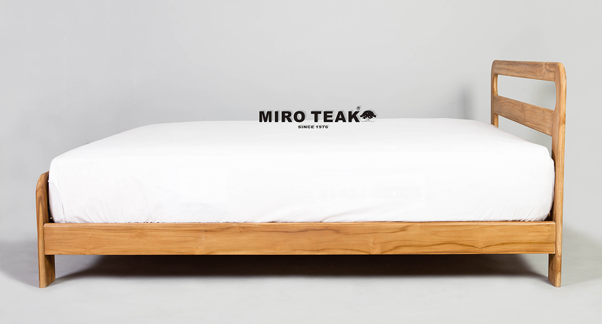 MIRO TEAK AUDY BED 奧迪床台 - 2
